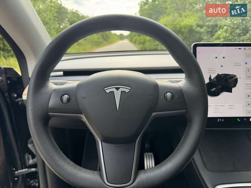 Позашляховик / Кросовер Tesla Model Y 2021 в Вінниці