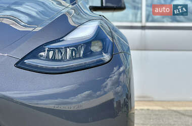 Внедорожник / Кроссовер Tesla Model Y 2023 в 