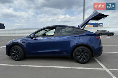 Внедорожник / Кроссовер Tesla Model Y 2024 в 
