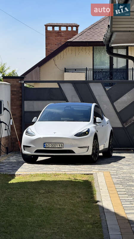 Внедорожник / Кроссовер Tesla Model Y 2022 в Ужгороде
