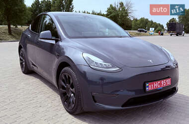 Внедорожник / Кроссовер Tesla Model Y 2022 в 
