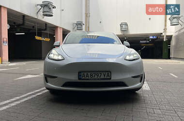 Внедорожник / Кроссовер Tesla Model Y 2022 в 