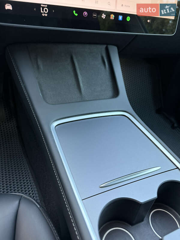 Внедорожник / Кроссовер Tesla Model Y 2022 в Одессе