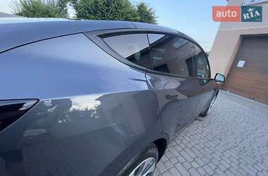 Внедорожник / Кроссовер Tesla Model Y 2022 в 