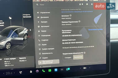 Внедорожник / Кроссовер Tesla Model Y 2022 в 