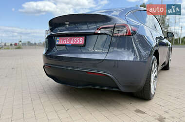 Внедорожник / Кроссовер Tesla Model Y 2023 в 