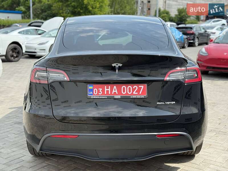 Внедорожник / Кроссовер Tesla Model Y 2021 в Луцке