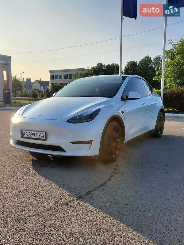 Внедорожник / Кроссовер Tesla Model Y 2022 в Полтаве