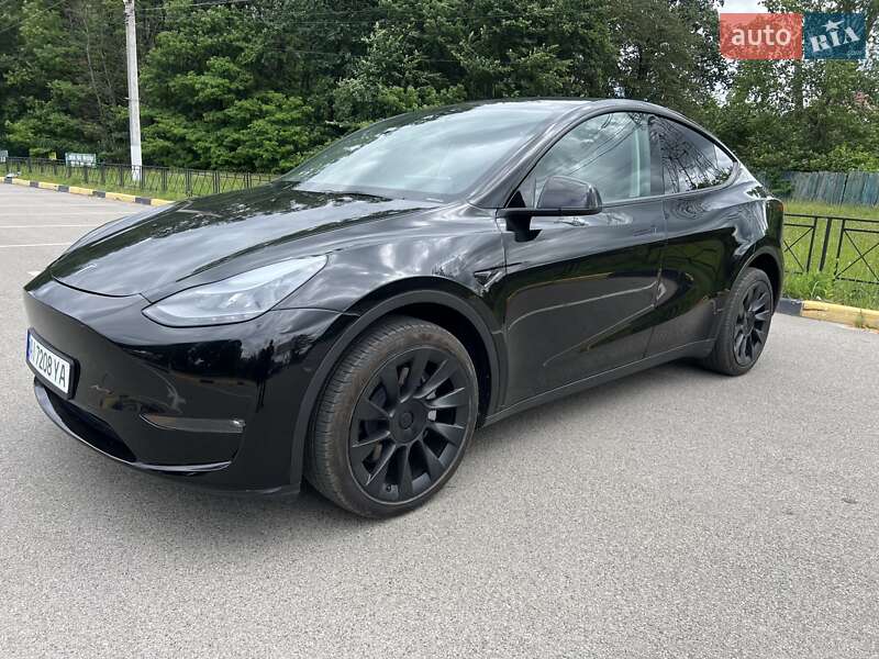 Внедорожник / Кроссовер Tesla Model Y 2023 в Киеве