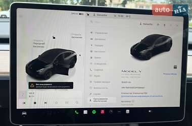 Внедорожник / Кроссовер Tesla Model Y 2023 в 
