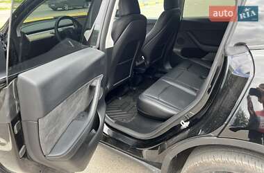 Внедорожник / Кроссовер Tesla Model Y 2023 в 