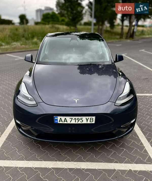 Внедорожник / Кроссовер Tesla Model Y 2023 в 