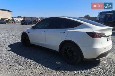 Внедорожник / Кроссовер Tesla Model Y 2021 в 