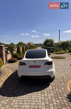 Внедорожник / Кроссовер Tesla Model Y 2021 в 