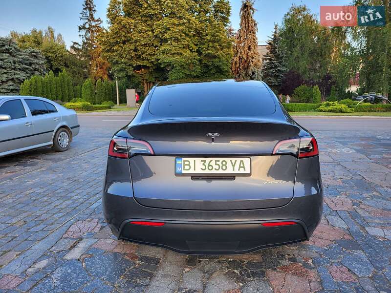 Внедорожник / Кроссовер Tesla Model Y 2022 в Кременчуге