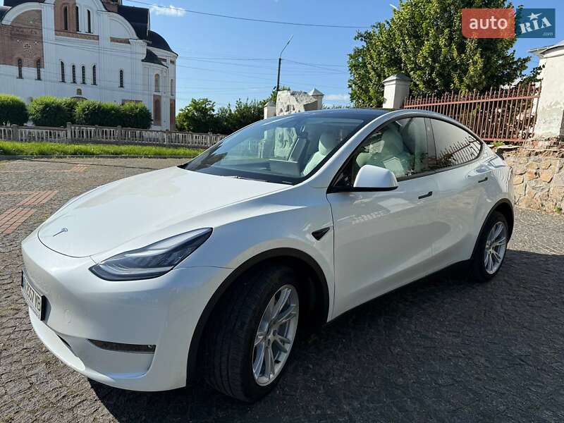 Внедорожник / Кроссовер Tesla Model Y 2022 в Белой Церкви