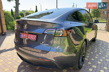 Внедорожник / Кроссовер Tesla Model Y 2022 в 