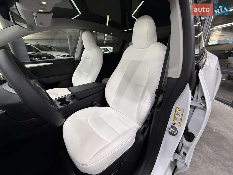 Внедорожник / Кроссовер Tesla Model Y 2023 в Одессе