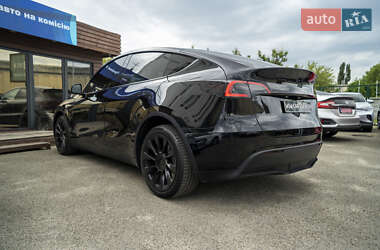 Внедорожник / Кроссовер Tesla Model Y 2022 в 