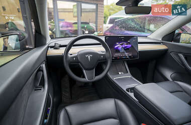 Внедорожник / Кроссовер Tesla Model Y 2022 в 