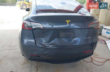 Внедорожник / Кроссовер Tesla Model Y 2023 в 