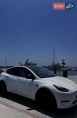 Внедорожник / Кроссовер Tesla Model Y 2021 в 