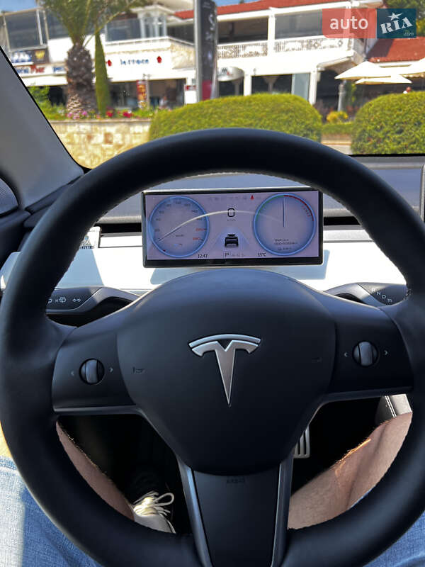 Позашляховик / Кросовер Tesla Model Y 2021 в Одесі