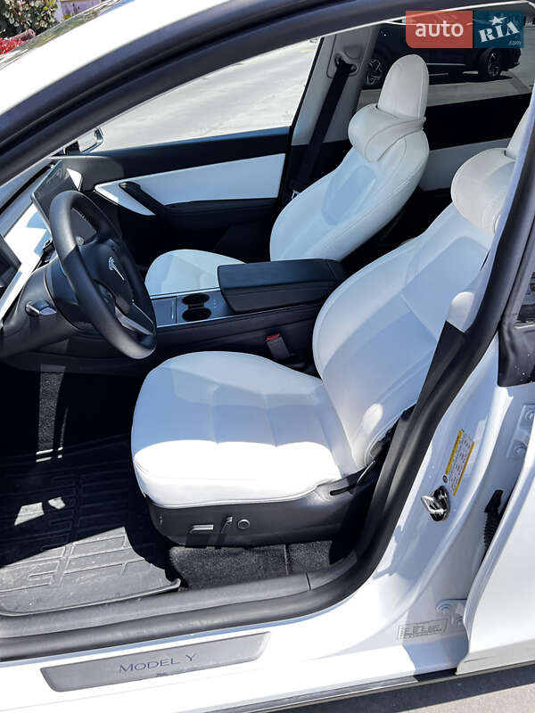 Позашляховик / Кросовер Tesla Model Y 2021 в Одесі