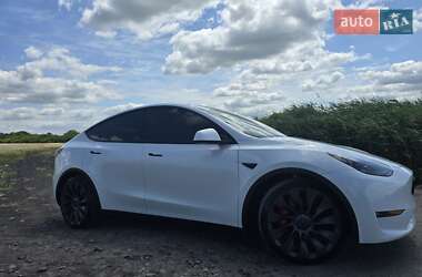 Внедорожник / Кроссовер Tesla Model Y 2023 в 