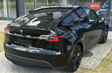 Внедорожник / Кроссовер Tesla Model Y 2023 в 