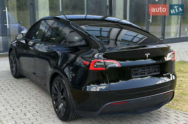 Внедорожник / Кроссовер Tesla Model Y 2023 в 