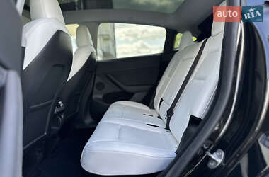 Внедорожник / Кроссовер Tesla Model Y 2023 в 