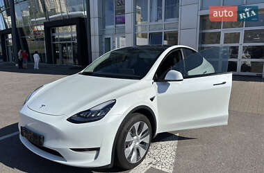 Позашляховик / Кросовер Tesla Model Y 2023 в Києві