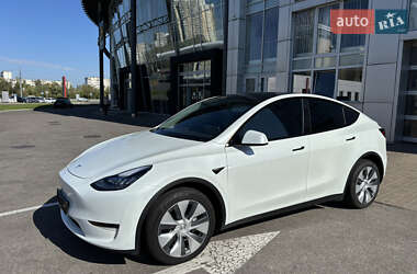 Внедорожник / Кроссовер Tesla Model Y 2023 в 