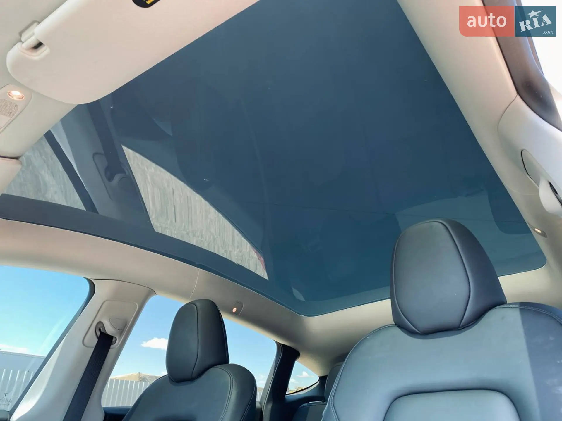2022 Tesla Model Y - мініатюра 16