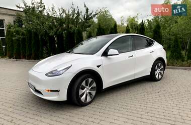 Внедорожник / Кроссовер Tesla Model Y 2021 в 