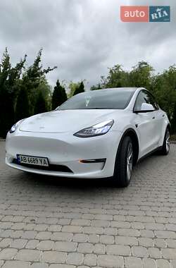 Внедорожник / Кроссовер Tesla Model Y 2021 в 