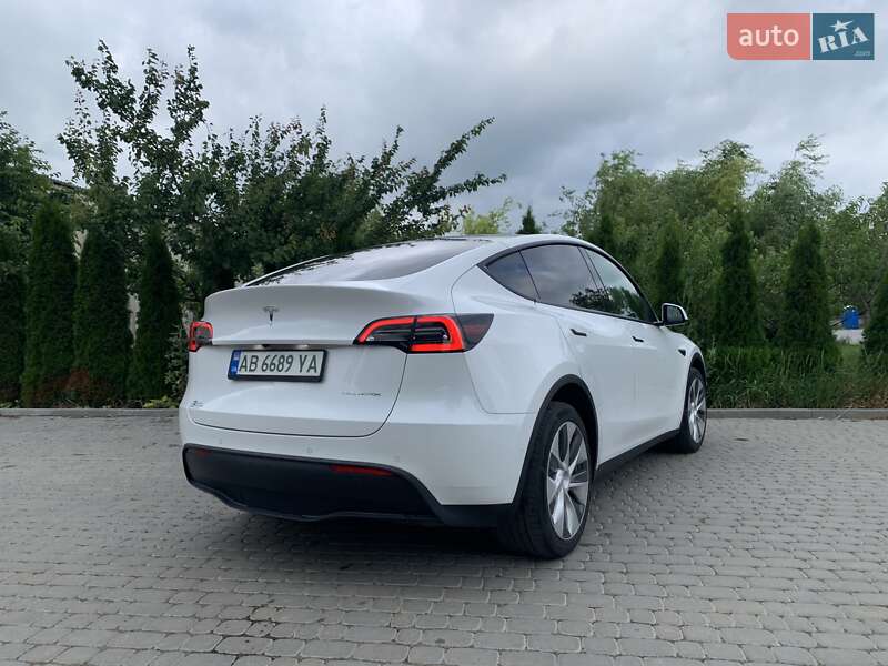 Внедорожник / Кроссовер Tesla Model Y 2021 в Ильинцах