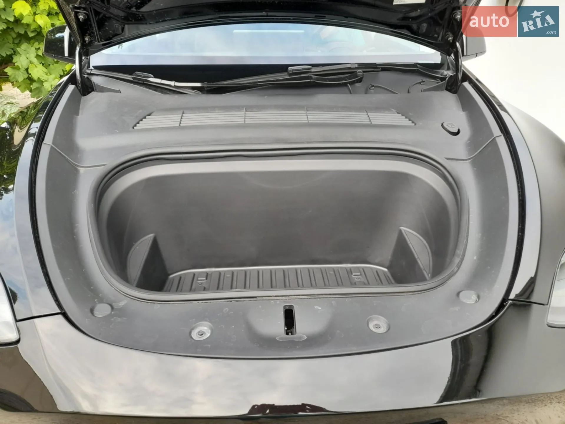 2024 Tesla Model Y - мініатюра 10