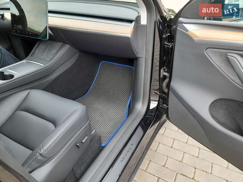 Внедорожник / Кроссовер Tesla Model Y 2024 в Ромнах фото 18 Внедорожник / Кроссовер Tesla Model Y 2024 в Ромнах