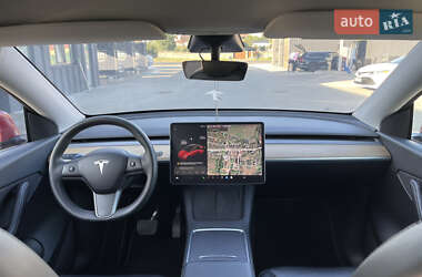 Внедорожник / Кроссовер Tesla Model Y 2021 в 