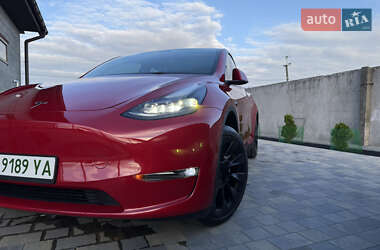 Позашляховик / Кросовер Tesla Model Y 2023 в Дніпрі