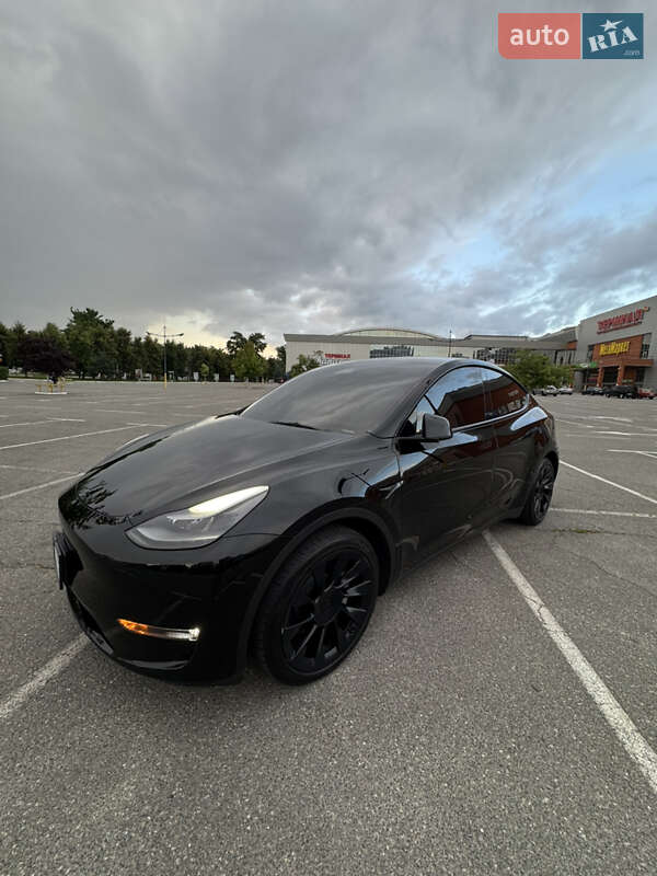 Внедорожник / Кроссовер Tesla Model Y 2022 в Броварах