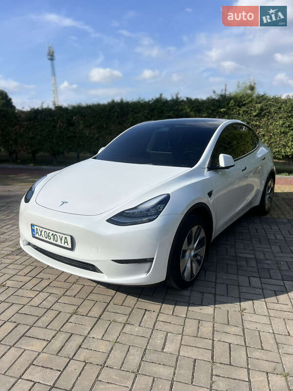 Внедорожник / Кроссовер Tesla Model Y 2021 в Харькове