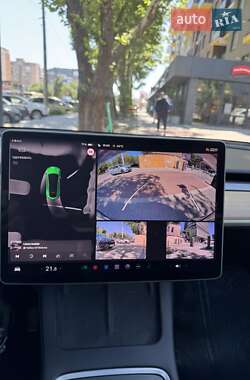 Внедорожник / Кроссовер Tesla Model Y 2022 в 
