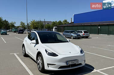 Внедорожник / Кроссовер Tesla Model Y 2021 в 
