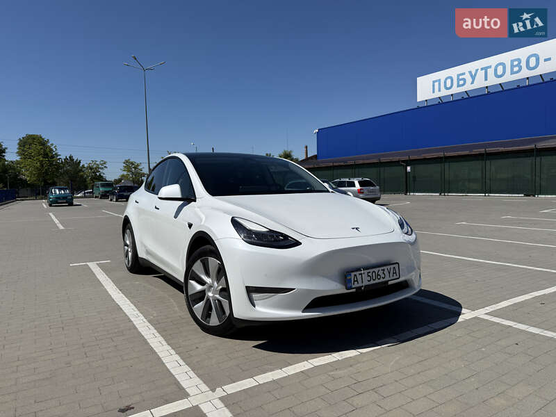 Внедорожник / Кроссовер Tesla Model Y 2021 в Долине