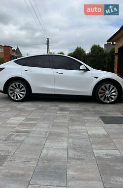 Внедорожник / Кроссовер Tesla Model Y 2022 в 