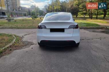 Внедорожник / Кроссовер Tesla Model Y 2023 в 