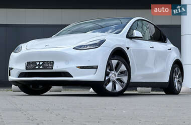 Внедорожник / Кроссовер Tesla Model Y 2021 в 